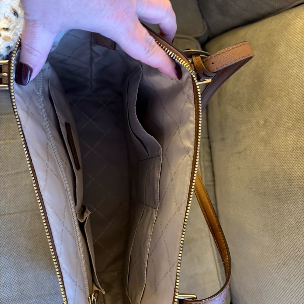 Michael Kors Brown Saffiano Leather Zip Tote – Gold Hardware - Picture 4 of 4